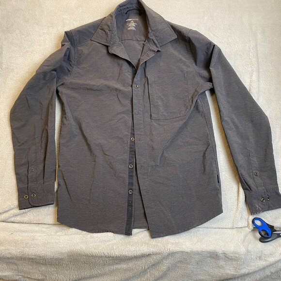 SwissTech Mens Shirt S Charcoal Button-Up Long Sleeve Comfortable Fit - Picture 9 of 10